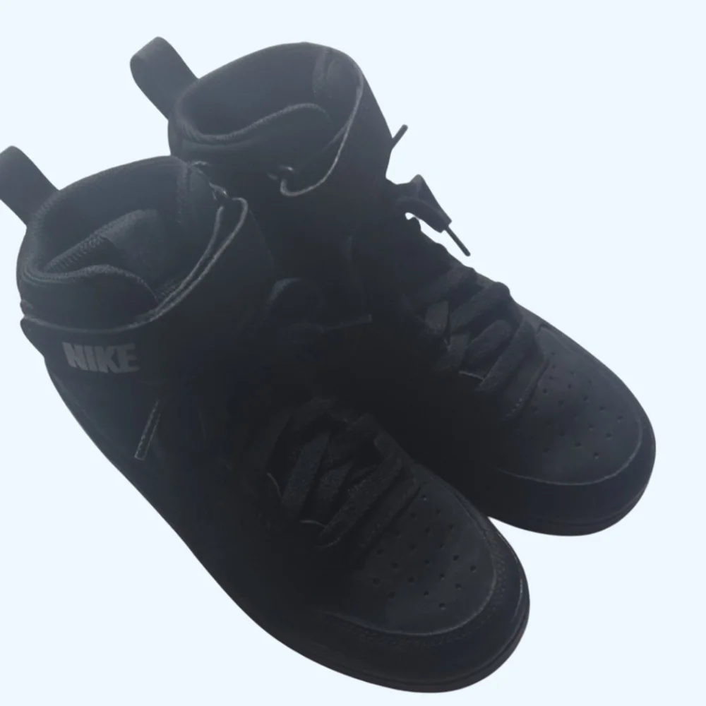 Youth Nike Court Borough Mid 2 Black Suede Hightop Sneaker-Size 4
